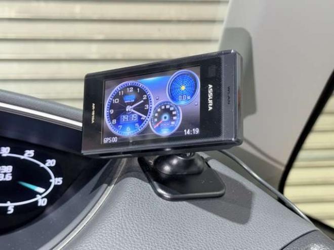 セレナ2.0 ハイウェイスター Vセレクション+Safety アドバンストセーフティ パッケージ 4WD　防錆塗装TVナビETCエンスタ 2000