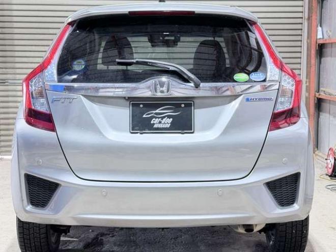 フィット1.5 ハイブリッド Lパッケージ 4WD　防錆塗装TVナビBカメ 1500