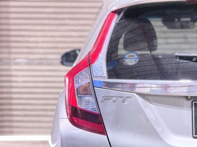 フィット1.5 ハイブリッド Lパッケージ 4WD　防錆塗装TVナビBカメ 1500