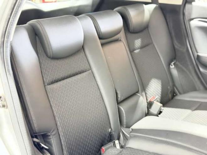 フィット1.5 ハイブリッド Lパッケージ 4WD　防錆塗装TVナビBカメ 1500