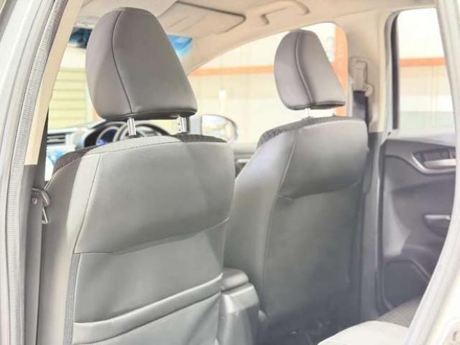 フィット1.5 ハイブリッド Lパッケージ 4WD　防錆塗装TVナビBカメ 1500