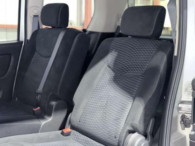 セレナ2.0 20X 4WD　防錆塗装キーレスナビETC 2000