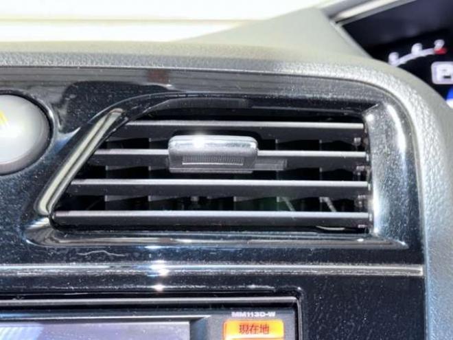 セレナ2.0 20X 4WD　防錆塗装キーレスナビETC 2000