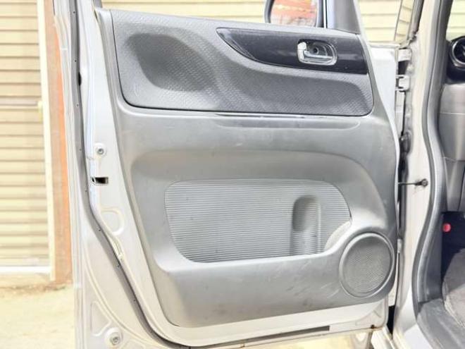 N-BOXカスタムG Lパッケージ 4WD　防錆塗装ナビエンスタETC 660
