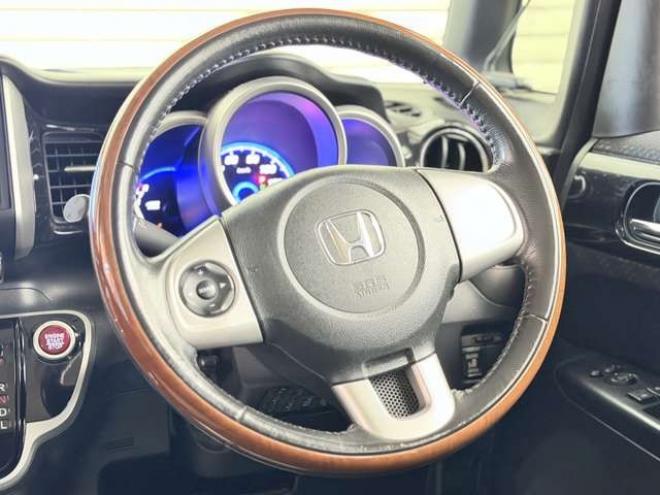 N-BOXカスタムG Lパッケージ 4WD　防錆塗装ナビエンスタETC 660