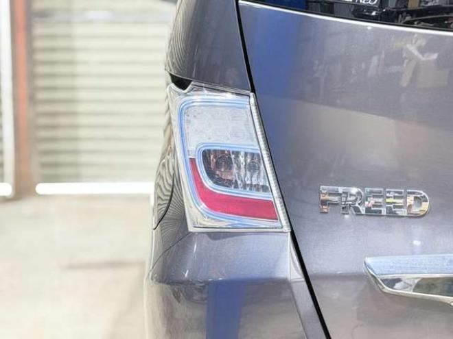 フリード1.5 G ジャストセレクション 4WD　防錆塗装TVナビETCエンスタ 1500