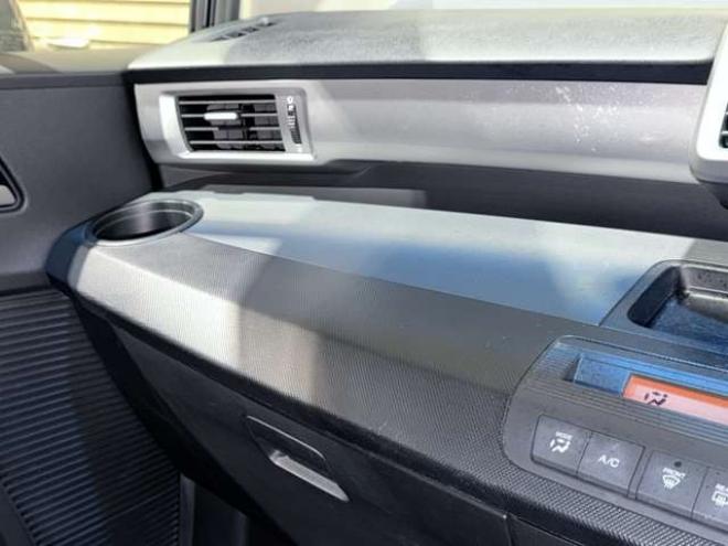 フリード1.5 G ジャストセレクション 4WD　防錆塗装TVナビETCエンスタ 1500