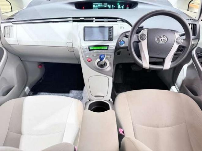 プリウス1.8 S　防錆塗装エンスタ 2WD 1800