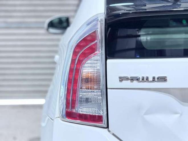 プリウス1.8 S　防錆塗装エンスタ 2WD 1800