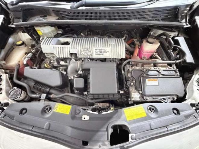 プリウス1.8 S　防錆塗装エンスタ 2WD 1800