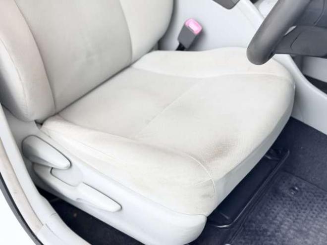 プリウス1.8 S　防錆塗装エンスタ 2WD 1800