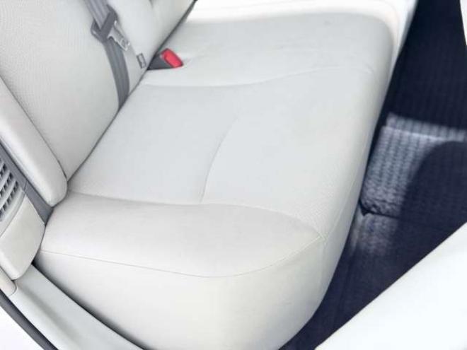 プリウス1.8 S　防錆塗装エンスタ 2WD 1800