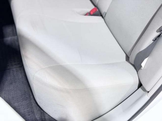 プリウス1.8 S　防錆塗装エンスタ 2WD 1800