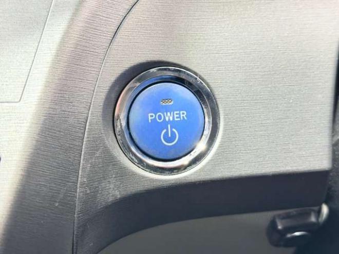 プリウス1.8 S　防錆塗装エンスタ 2WD 1800