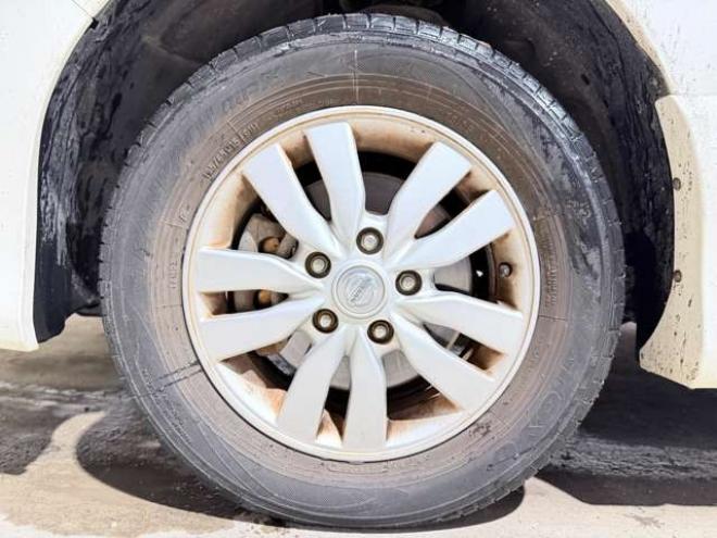 セレナ2.0 ハイウェイスター 4WD　防錆塗装TVナビBカメエンスタ後席モニタ 2000