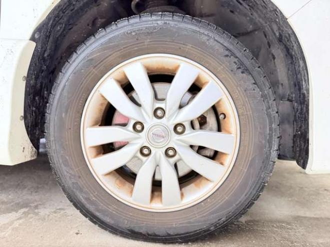 セレナ2.0 ハイウェイスター 4WD　防錆塗装TVナビBカメエンスタ後席モニタ 2000