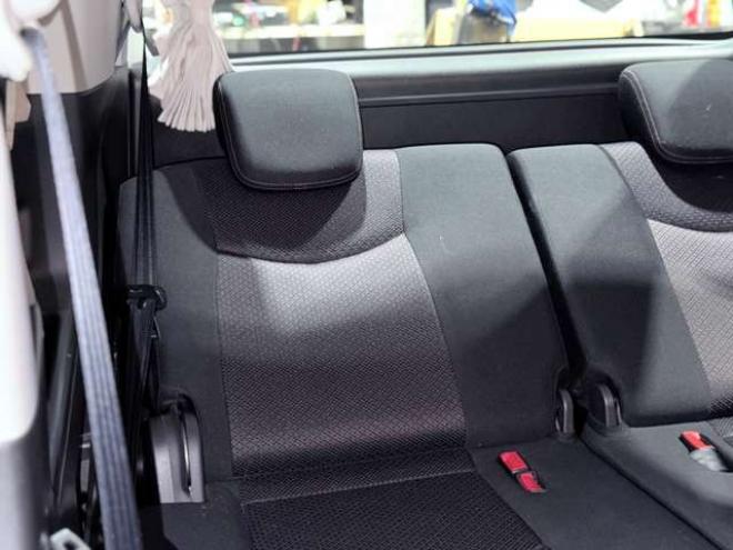 セレナ2.0 ハイウェイスター 4WD　防錆塗装TVナビBカメエンスタ後席モニタ 2000