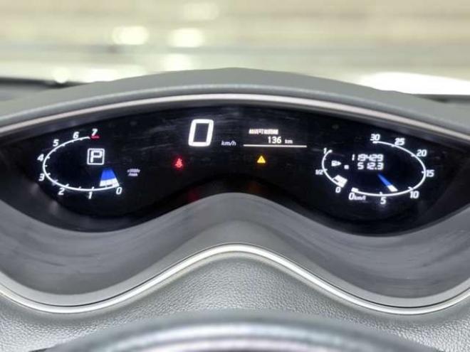 セレナ2.0 ハイウェイスター 4WD　防錆塗装TVナビBカメエンスタ後席モニタ 2000