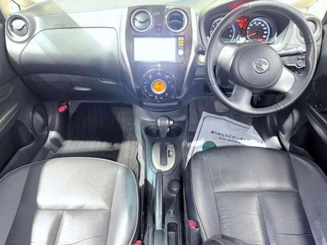 ノート1.2 アクシス エマージェンシーブレーキ パッケージ 4WD　下廻防錆TVナビBカメ 1200