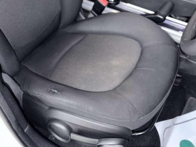 ミニクロスオーバー クーパー D オール4 4WD　下廻防錆4WDキーレス 正規輸入車 2000