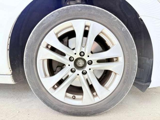 アウディA6アバント 2.8 FSI クワトロ 4WD　下廻防錆TVナビBカメETC 正規輸入車 2800