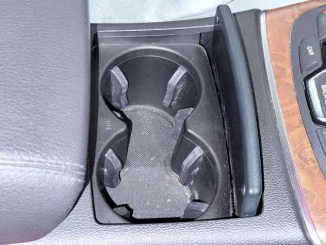 アウディA6アバント 2.8 FSI クワトロ 4WD　下廻防錆TVナビBカメETC 正規輸入車 2800