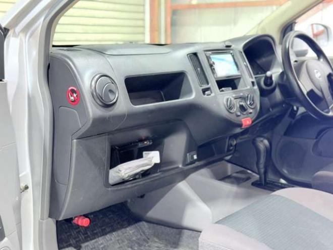 AD1.6 VE 4WD　下廻防錆4WDTVナビエンスタETC 1600