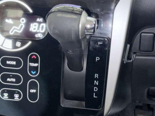 eKカスタムG 4WD　下廻防錆スマキーナビ 660