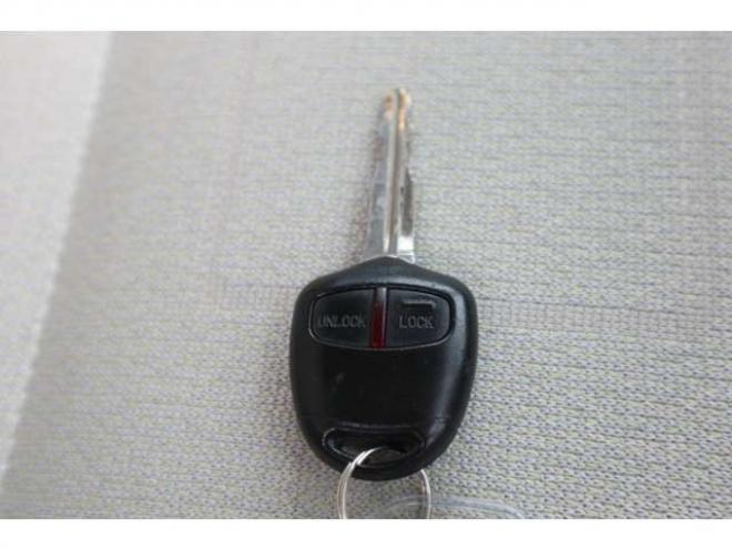 eKワゴンM 4WD　5速マニュアル・4WD・車検R9/6月・6.2万キロ 660