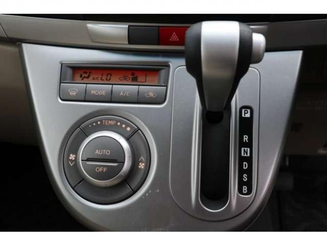 ムーヴXリミテッド　4WD　スマートキー・Tチェーン式・走行7.1万キロ 660