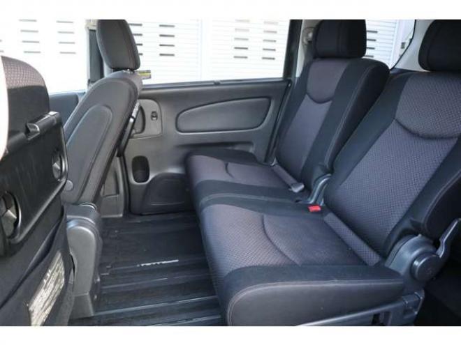 セレナ2.0 ハイウェイスター 4WD　HID・ナビ・TV・両側パワースライドドア・バックカメラ・R9/5月・9.6万キロ 2000