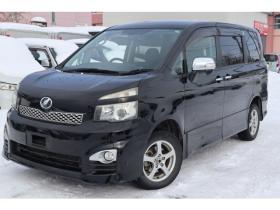 ヴォクシー 2.0 ZS 煌 4WD ナビTV・Bカメラ・両パワスラ・エンスタ 2000