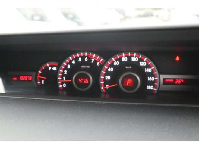 ヴォクシー2.0 ZS 煌II 4WD スマートキー・ナビ・TV・バックカメラ・両側パワスラ・後期型 2000