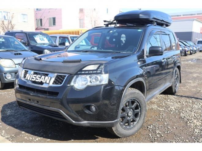 エクストレイル2.0 20GT ディーゼルターボ 4WD　6速MT・ナビ・TV・Bカメラ・スマートキー 2000