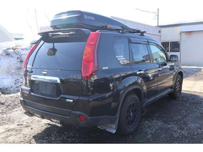 エクストレイル2.0 20GT ディーゼルターボ 4WD　6速MT・ナビ・TV・Bカメラ・スマートキー 2000