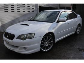 レガシィ　B4 2.0 GT スペックB 4WD　5速マニュアル・ターボ・キーレス・Tベル交換済み・サンルーフ 2000