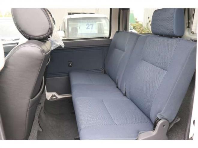 ハイゼットカーゴ クルーズターボ ハイルーフ 4WD　キーレス・リフトアップ・ターボ・5.3万キロ 660