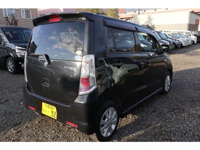 ワゴンRスティングレー X 4WD　スマートキー・R8/8月・4.2万キロ 660