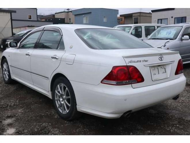 クラウンアスリート 2.5 i-Four 4WD　ナビ・TV・Bカメラ・スマートキー 2500