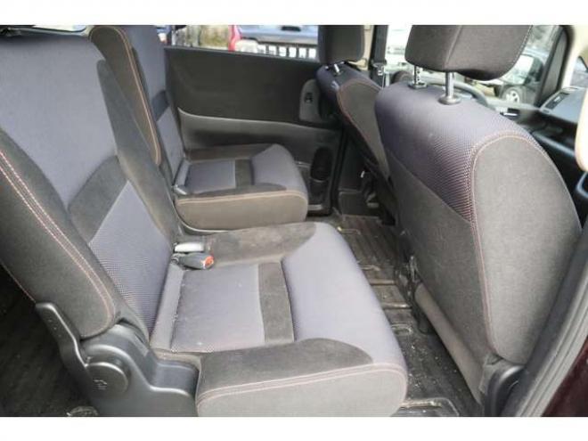 セレナ2.0 ハイウェイスター Vセレクション 4WD　両側パワースライドドア・ナビ・TV・バックカメラ・スマートキー・R8/12月・8.3万キロ 2000