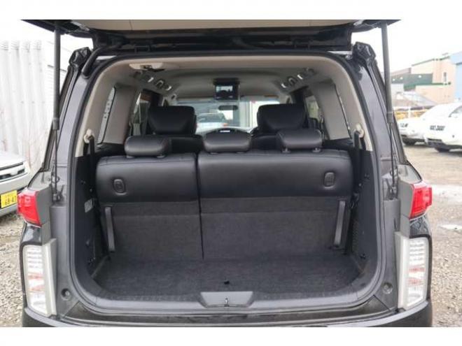 エルグランド2.5 250ハイウェイスター 4WD　ナビTV・Bカメラ・パワスラ・R8/7月 2500