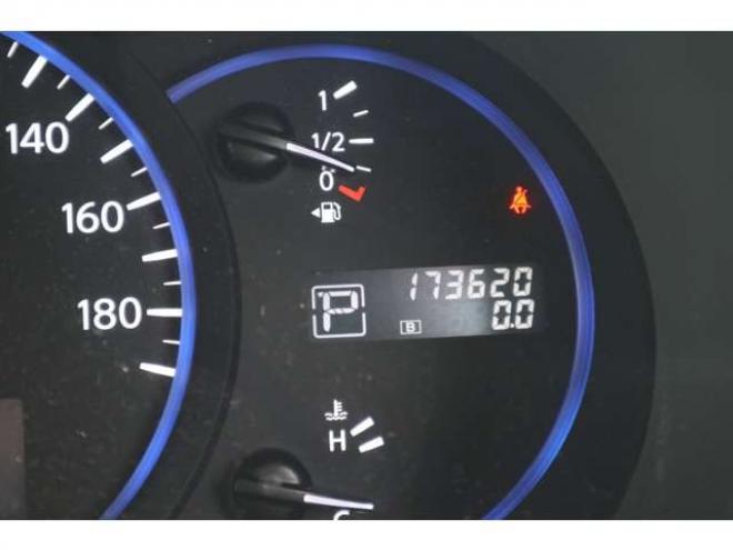 エルグランド2.5 250ハイウェイスター 4WD　ナビTV・Bカメラ・パワスラ・R8/7月 2500