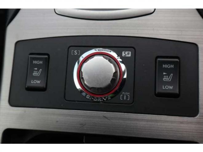 レガシィワゴン2.5 GT 4WD　ナビ・TV・バックカメラ・スマートキー・ターボ 2500