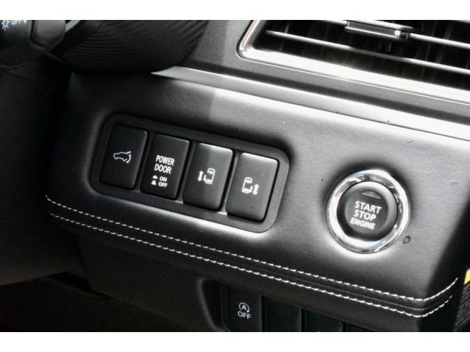 デリカD:5　Chamonix　４ＷＤ　登録済未使用車　シャモニーコンプリートパッケージ　アルパインナビビッグＸ　ドラレコ前後　フロアマット