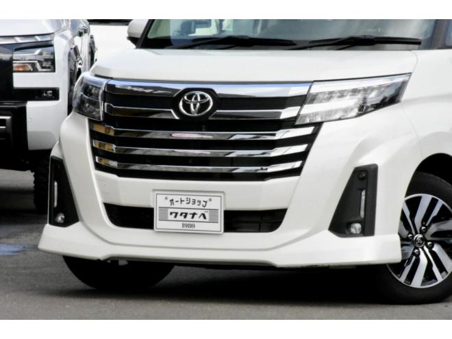 ルーミーカスタムG　4WD　ワンオーナ　純正ディスプレイオーディオ　禁煙車　両側パワースライドドア　夏／冬タイヤ　ドラレコ