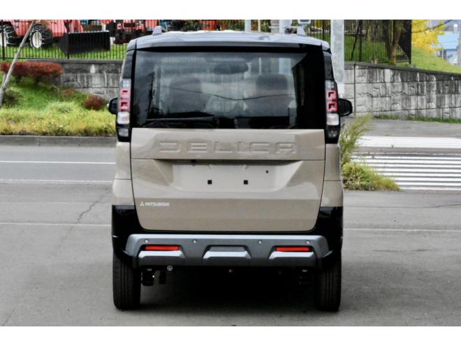 デリカミニ超新型　4WD　Tプレミアム　新車　寒冷地パック