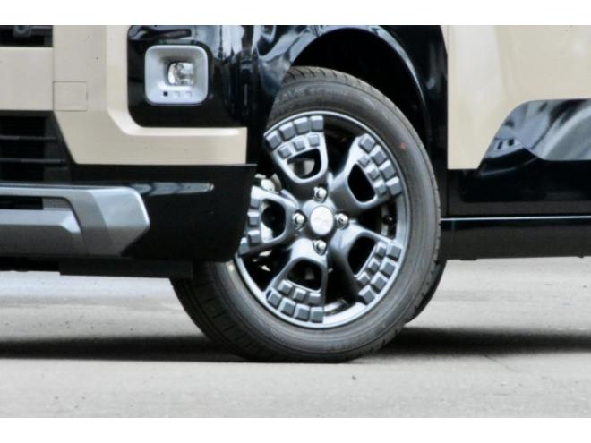 デリカミニ超新型　4WD　Tプレミアム　新車　寒冷地パック