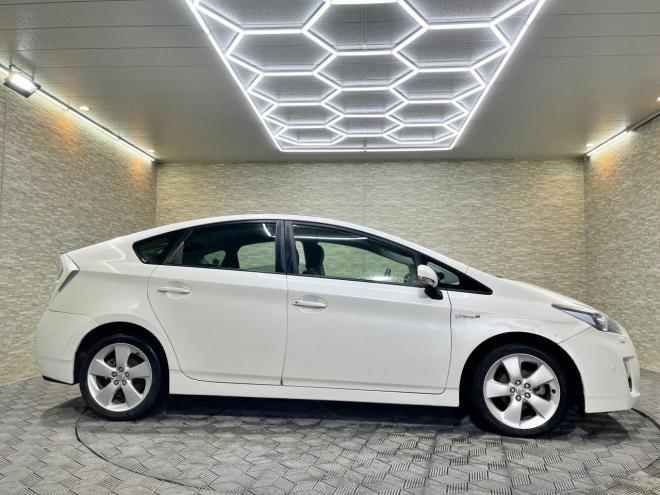 プリウス1.8Gツーリングセレクション 5年保証 スマキー ナビ ETC Bカメ 寒冷地仕様 禁煙 車検整備2年付 修復歴無