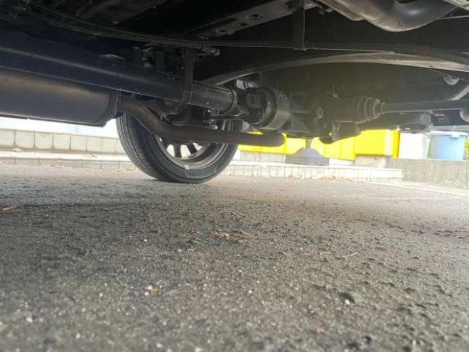 N-BOXカスタムG ターボSSパッケージ 4WD　1年走行距離無制限保証/Bluetooth/両側パワースライドドア/ナビTV/バックカメラ/純正ビルトインETC/純正エンジンスターター/全席シートヒーター/ハーフレザーシート/HID/クルーズコントロール/法定整備付き 660