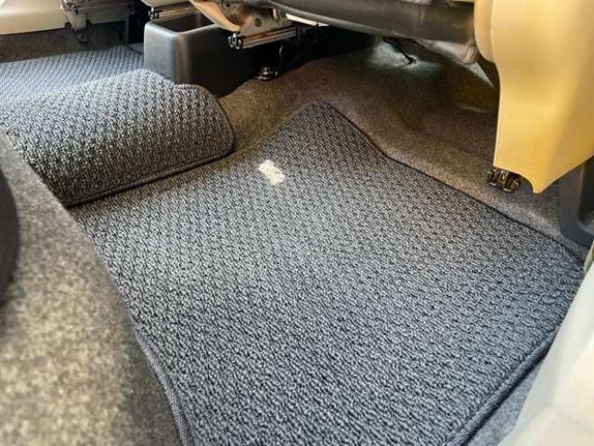 eKワゴンMX 4WD　1年保証付 Bluetooth ナビ フルセグ 4速AT エンジンスターター ETC 660